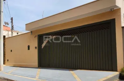 Casa de alto padrão com 3 dormitórios e suíte no bairro romeu santini em são carlos