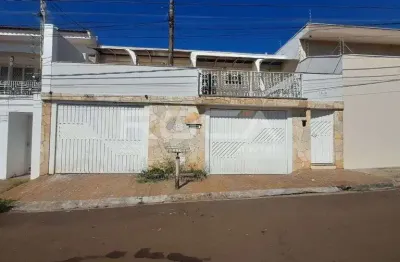 Casa com 3 quartos à venda na Rua Adolfo Catani, 1648, Jardim Macarengo, São Carlos