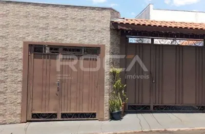 Casa à venda na vila marcelino, são carlos: 02 dormitórios e garagem coberta