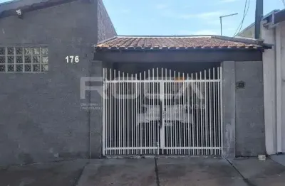 Casa com 2 quartos à venda na Rua Edimilson Vicentin, 176, Residencial Parque Douradinho, São Carlos