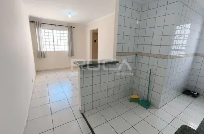 Apartamento com 2 quartos à venda na Rua Roberto Simonsen, 10, Vila Pelicano, São Carlos