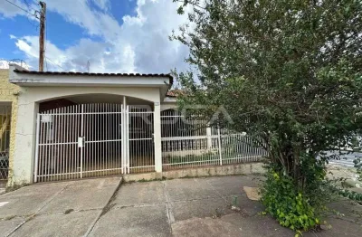 Casa à venda em vila prado, são carlos! 3 dormitórios, 2 garagens e lareira.