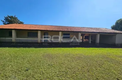 Chácara à venda em são carlos: 3 dormitórios, piscina e churrasqueira