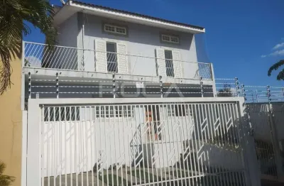 Sobrado à venda no jardim paraíso, são carlos: 3 dormitórios, suíte e closet!