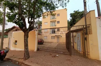 Apartamento de 2 dormitórios com armários planejados no centro de são carlos!