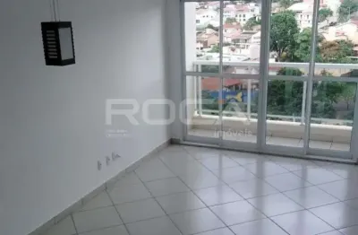 Apartamento de 2 dormitórios com suíte e armários no jardim alvorada