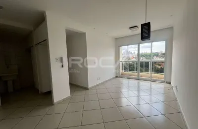 Apartamento de 2 dormitórios com suíte e armários no jardim alvorada