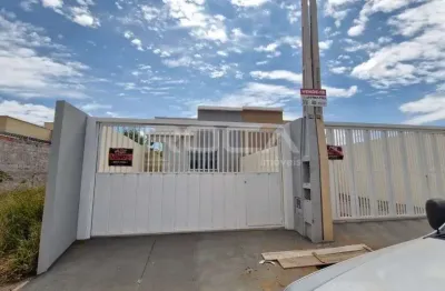 Casa padrão à venda no parque industrial, são carlos - 2 dormitórios, 2 garagens