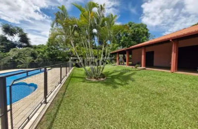 Chácara em condomínio à venda em são carlos - 3 suítes e espaço para escritório!