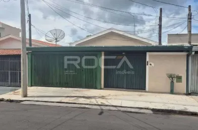 Casa à venda no jardim araucária, são carlos: 2 dormitórios, 1 suíte, garagem coberta!