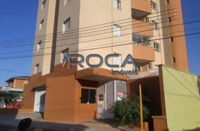 Venda de apartamentos / padrão na cidade de são carlos