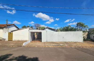 Casa padrão à venda na vila costa do sol, são carlos