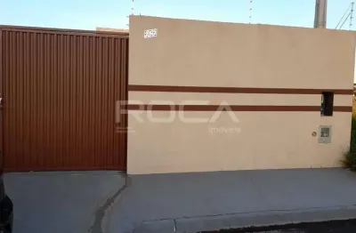Casa de luxo com área de lazer e piscina em água vermelha - água vermelha