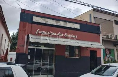 Casa comercial à venda no centro de são carlos com 1 dormitório e 2 cozinhas