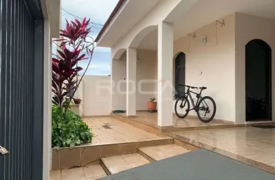 Casa padrão à venda no jardim santa paula em são carlos