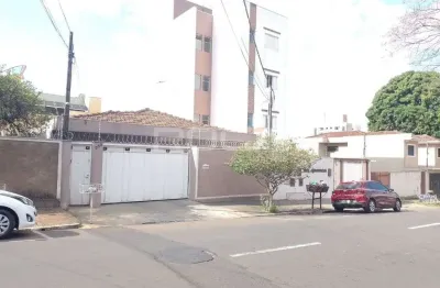 Casa com 3 quartos à venda na Rua Miguel João, 350, Jardim Bandeirantes, São Carlos