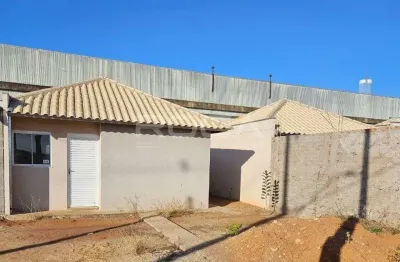 Charmosa casa à venda no residencial santo antonio em são carlos