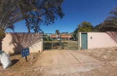 Venda de rural / chácara em condomínio na cidade de são carlos