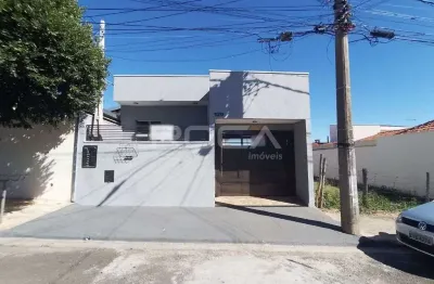 Casa com 2 quartos à venda na Rua Miguel Petrilli, 129, Residencial Parque Douradinho, São Carlos