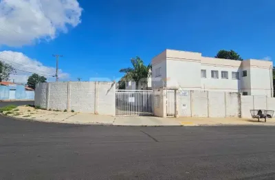 Apartamento aconchegante com 1 dormitório em Americo Alves Margarido, São Carlos