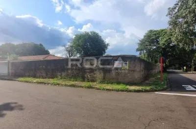 Terreno Padrão à Venda no Jardim Macarengo em São Carlos - Oportunidade Imperdível!