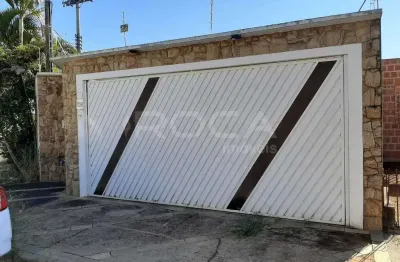 Casa com 3 quartos à venda na Rua Eduardo do Prado F. Braga, 134, Jardim Acapulco, São Carlos