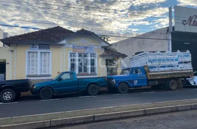 Casa com 3 quartos à venda na Avenida São Carlos, 537, Centro, São Carlos