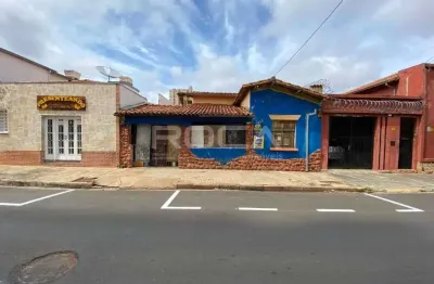 Linda casa à venda no centro de são carlos - 3 dormitórios