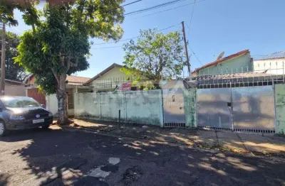Casa padrão à venda em chácara parque club, são carlos - 2 dormitórios e edícula