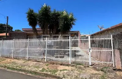 Casa à venda no jardim paulista, são carlos - 2 dormitórios e garagem coberta!