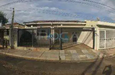 Casa com 3 quartos à venda na Rua Doutor Alderico Vieira Perdigão, 104, Vila Morumbi, São Carlos