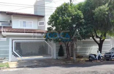 Espaçosa casa à venda em são carlos, jardim alvorada - 4 dormitórios, churrasqueira e edícula.