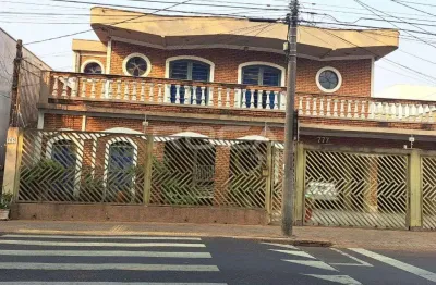 Casa à venda com 3 dormitórios na vila prado, são carlos