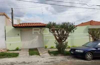 Casa à venda no bairro jardim hikari, são carlos: 2 dormitórios, 3 vagas de garagem!