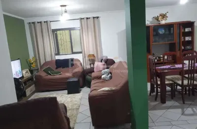 Casa à venda no jardim nova são carlos: 3 dormitórios, suíte e 2 garagens cobertas