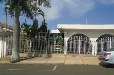 Casa de alto padrão com 4 dormitórios no centro de são carlos