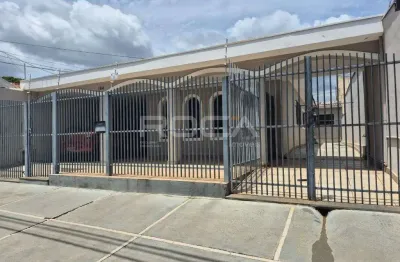 Casa padrão à venda na vila morumbi, são carlos: 3 dormitórios e edícula!
