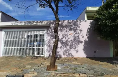 Casa padrão de 3 dormitórios com piscina e churrasqueira na vila brasília em são carlos