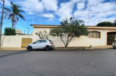 Casa com 4 quartos à venda na Rua Joaquim Eduardo Catarino, 1885, Vila Rancho Velho, São Carlos