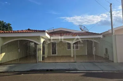 Casa de alto padrão com 3 dormitórios na vila brasília, são carlos
