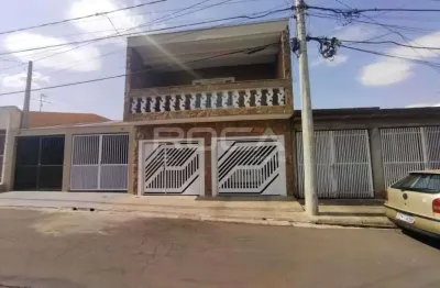 Amplo sobrado à venda no belvedere, são carlos - 4 dormitórios, suíte, 2 vagas cobertas