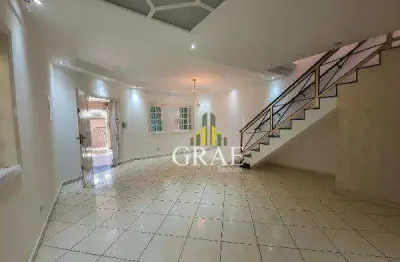 Sobrado 190m² - 3 Dormitórios (2 Suítes) 3 Vagas - Nova Petrópolis