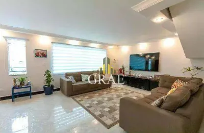 Sobrado de 272m² - 4 Dormitórios (2 Suítes) 3 Vagas - Nova Petrópolis