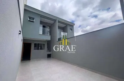 Sobrado novo com 3 suítes, espaço gourmet, 2 vagas, á venda na Vila Camilópolis - Santo André/SP.