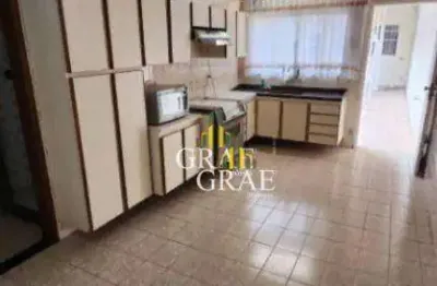 Casa 100m², com 2 quartos, quintal, 2 vagas, para locação no Santa Terezinha - São Bernardo do Campo/SP.