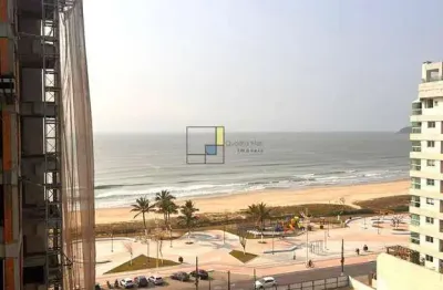 Apartamento 3 dormitórios, 1 suíte a 70m do mar, novo, no centro.