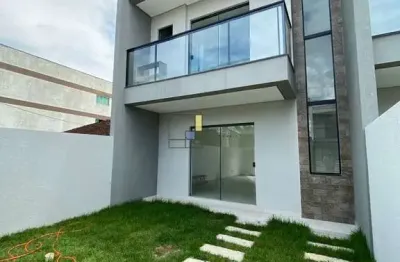Sobrado geminado com 1 suíte e 2 dorm, novo no gravatá, 500m do mar.