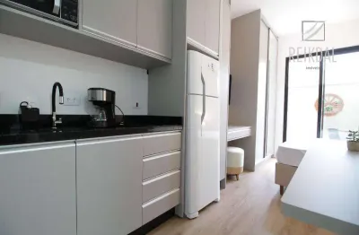 Apartamento com 1 dormitório para alugar, 29 m² por R$ 3.690,00/mês - Portão - Curitiba/PR
