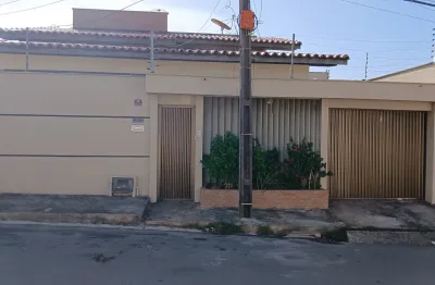 Casa com 4 quartos para alugar na Rua Seis, 13, Cohajap, São Luís
