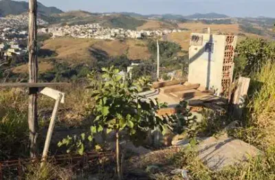 Terreno à venda no Jardim Bandeirantes, Poços de Caldas 